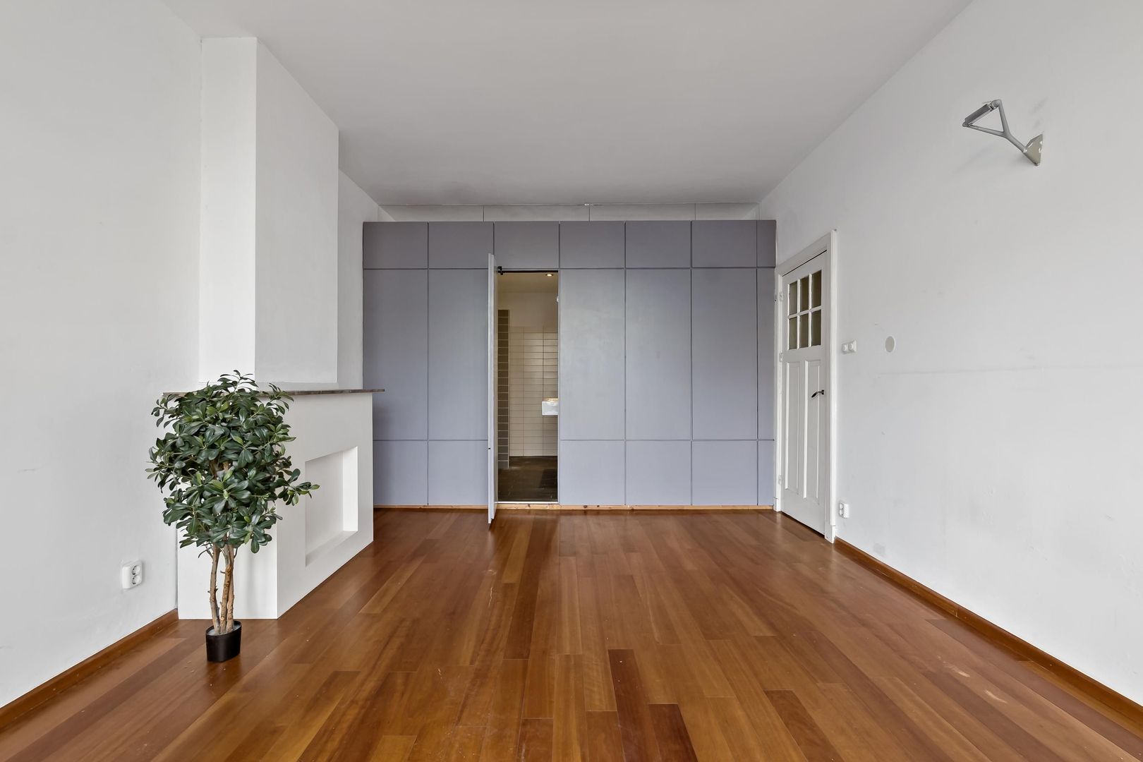 Laan van Meerdervoort 471, Den Haag foto-29 blur