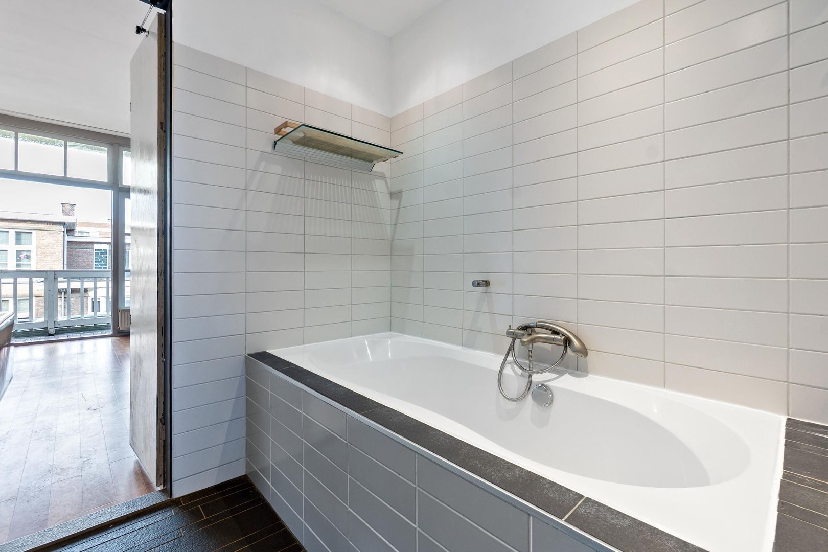 Laan van Meerdervoort 471, Den Haag foto-43 blur