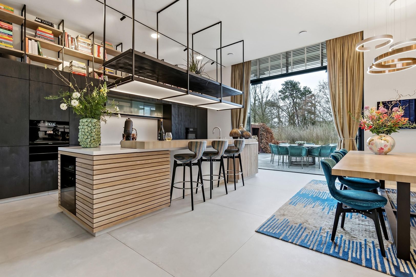 Dovenetelweg 18 A, Den Haag foto-3 blur