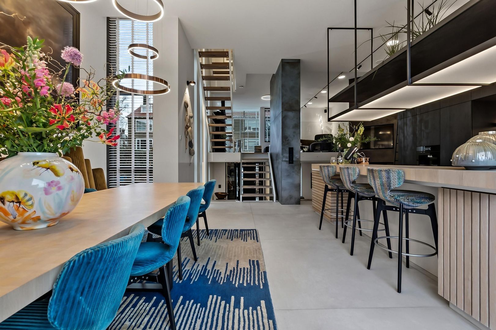 Dovenetelweg 18 A, Den Haag foto-34 blur