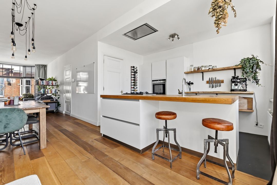 Blois van Treslongstraat 8, Den Haag