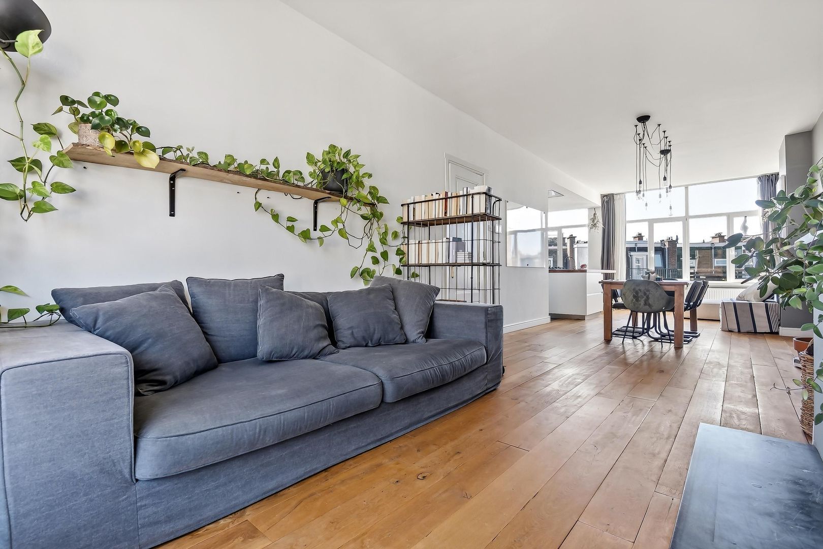 Blois van Treslongstraat 8, Den Haag foto-22 blur