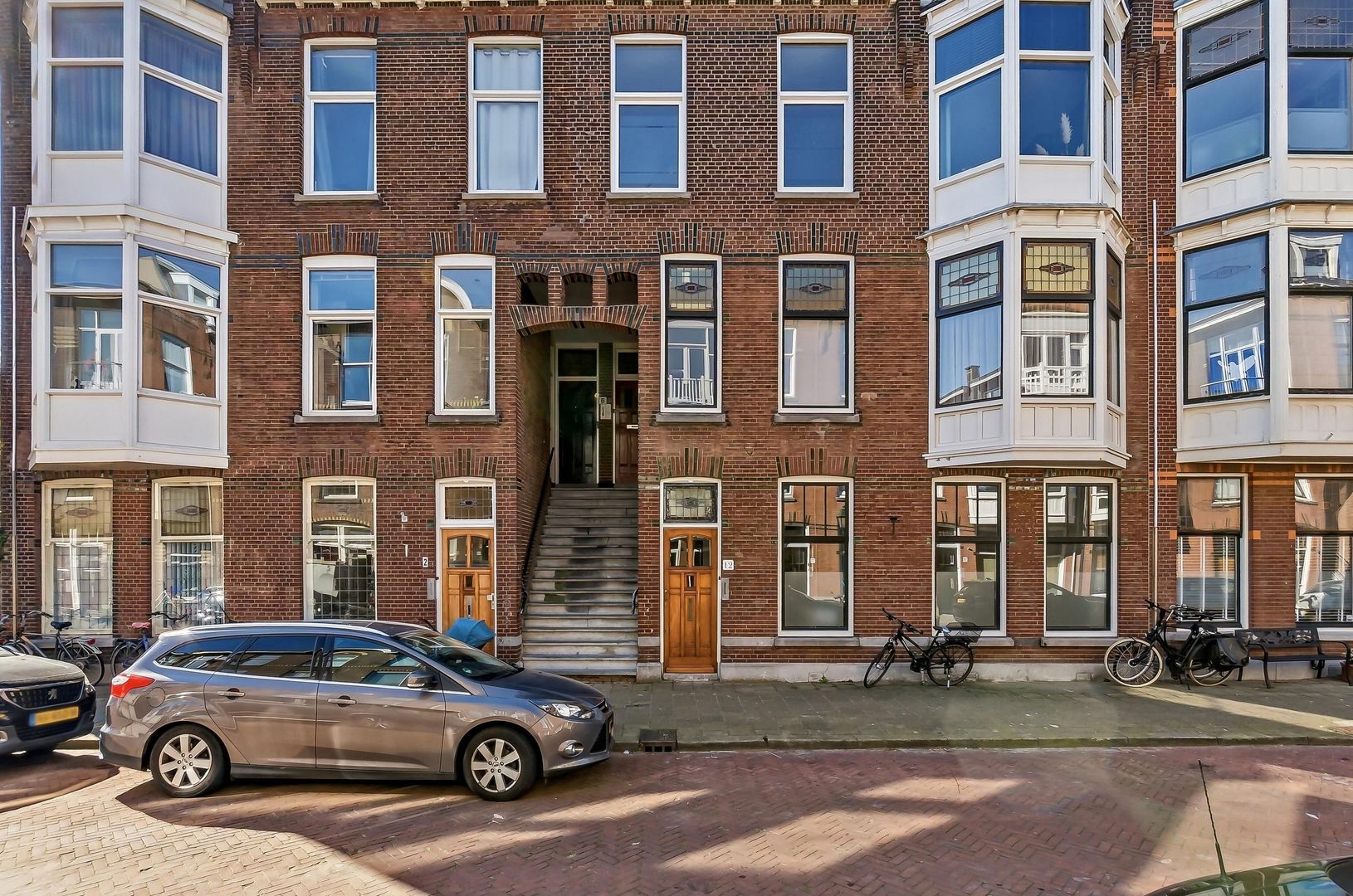 Blois van Treslongstraat 8, Den Haag foto-1 blur