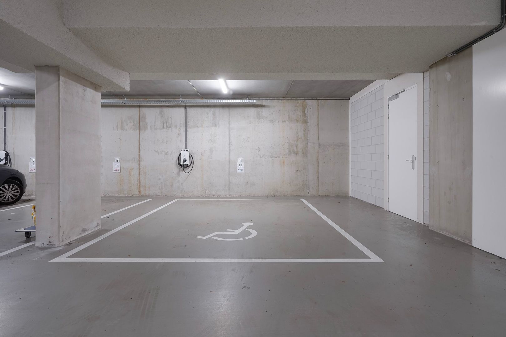 Laan van Poot 399, Den Haag foto-48 blur