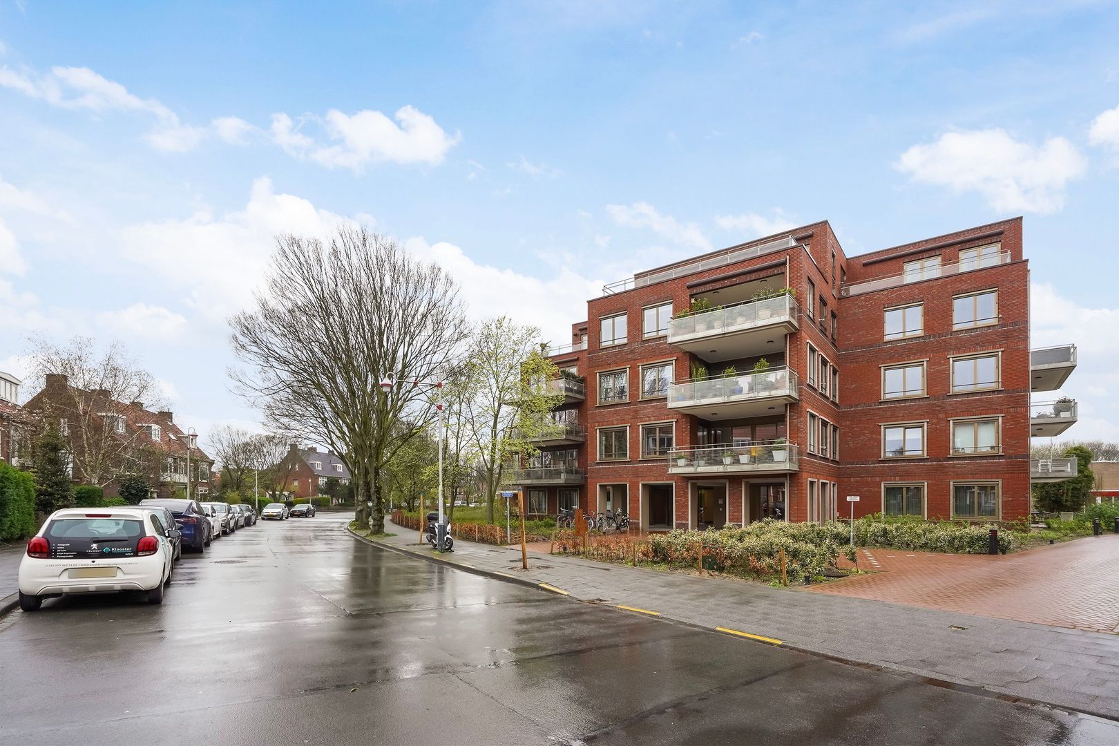 Laan van Poot 399, Den Haag foto-3 blur