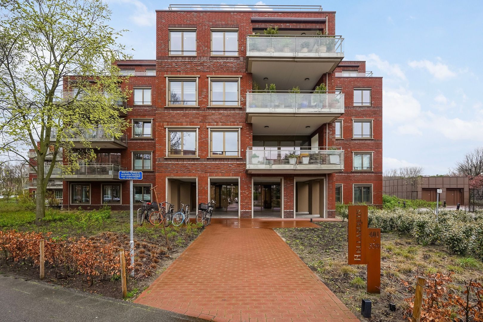 Laan van Poot 399, Den Haag foto-4 blur