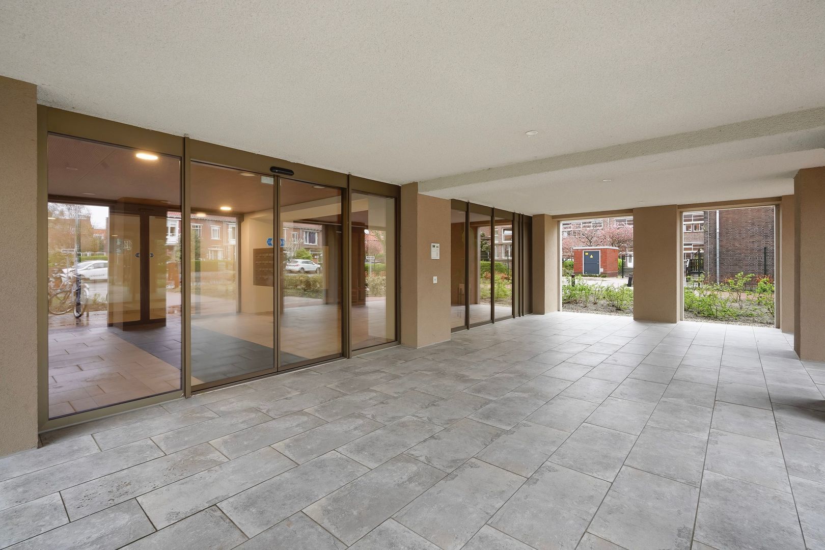 Laan van Poot 399, Den Haag foto-7 blur