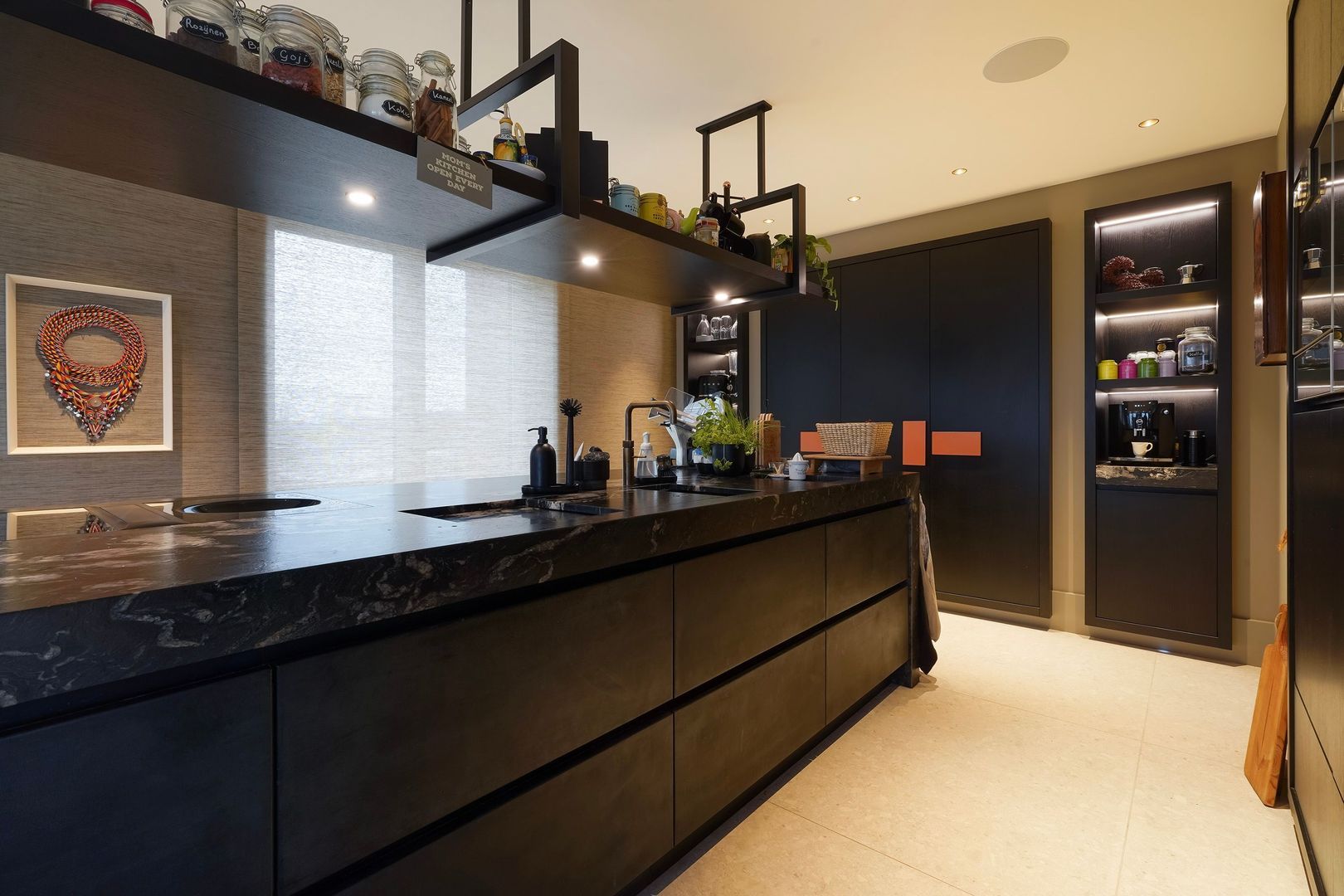 Laan van Poot 399, Den Haag foto-24 blur