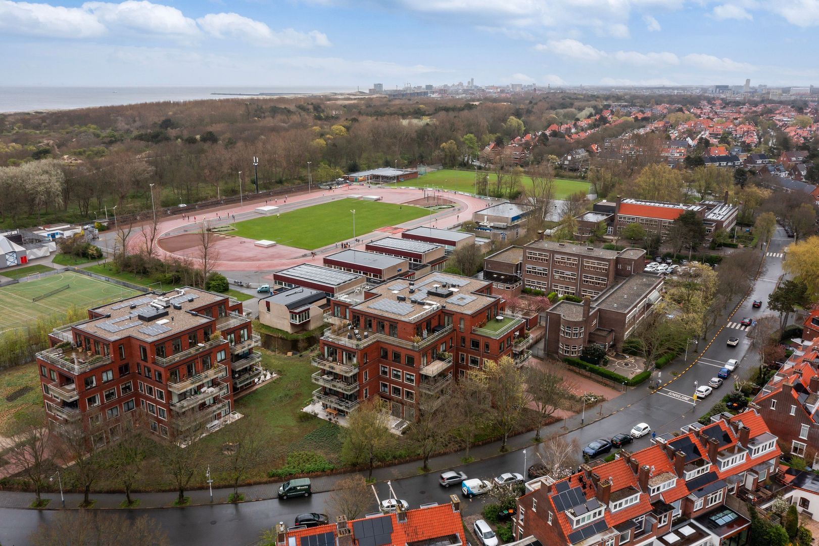 Laan van Poot 399, Den Haag foto-52 blur