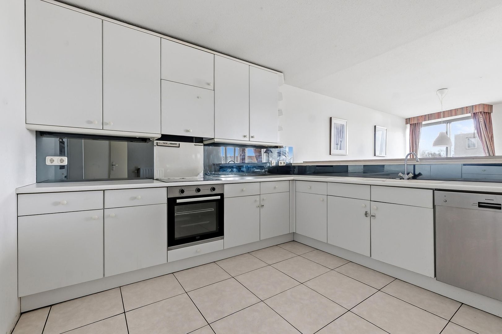 Raadhuisstraat 34, Voorburg foto-13 blur