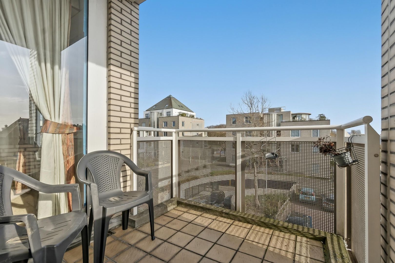 Raadhuisstraat 34, Voorburg foto-10 blur