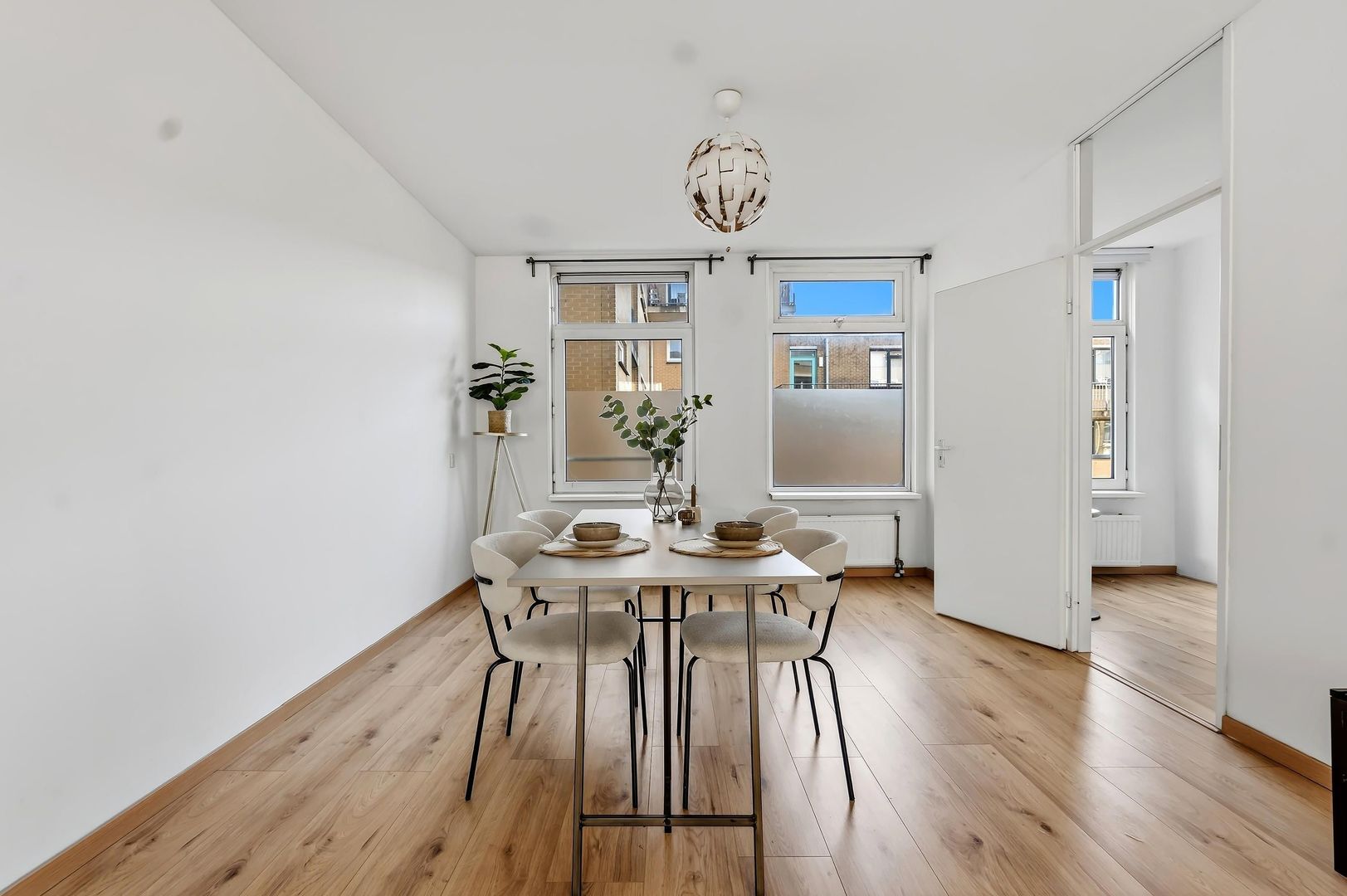 Rembrandtstraat 127, Den Haag foto-13 blur