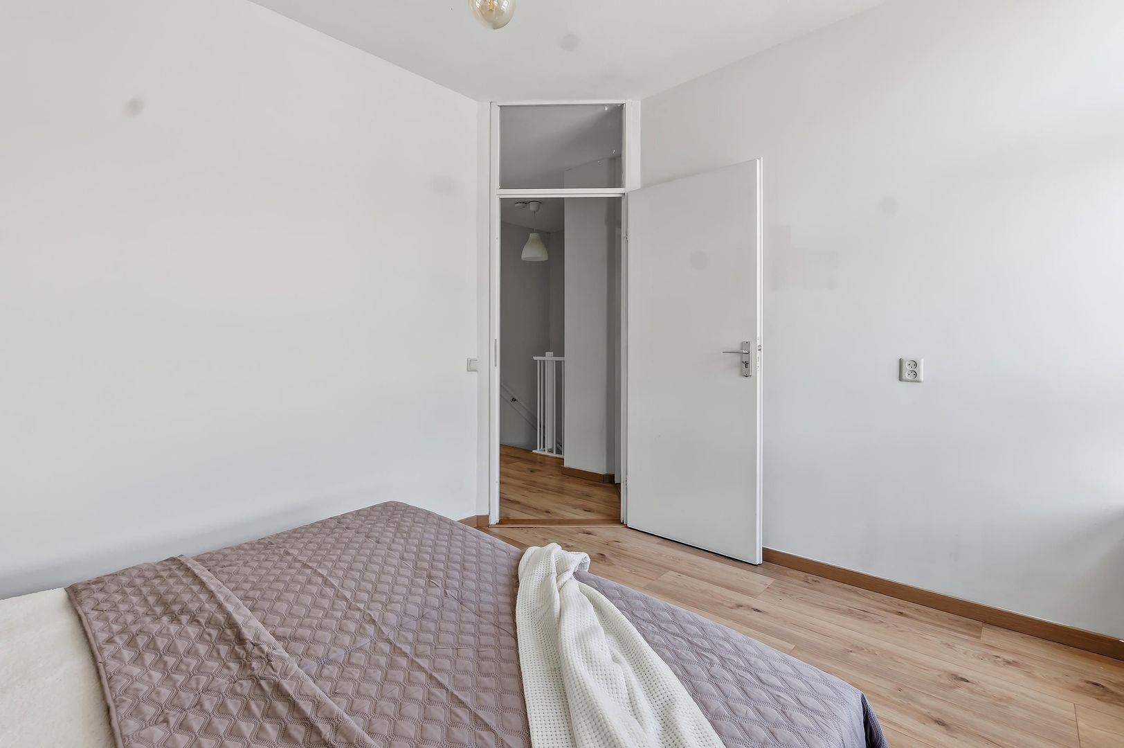 Rembrandtstraat 127, Den Haag foto-33 blur