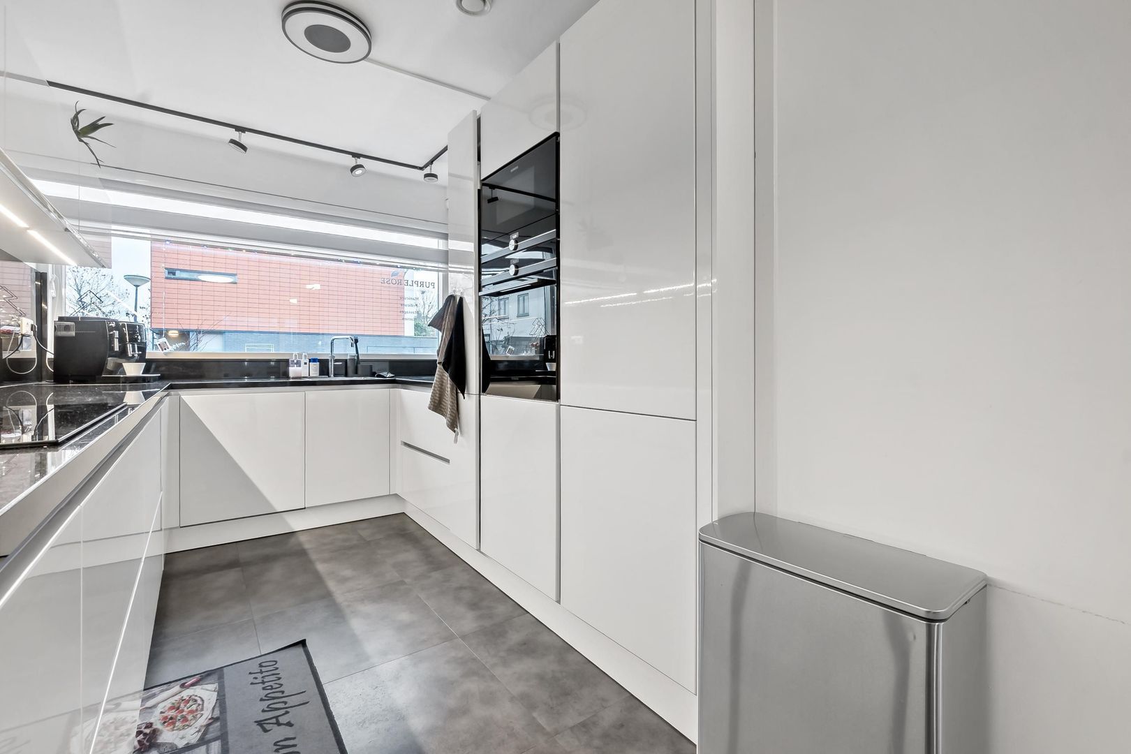 Vogelenzanglaan 13, Den Haag foto-12 blur