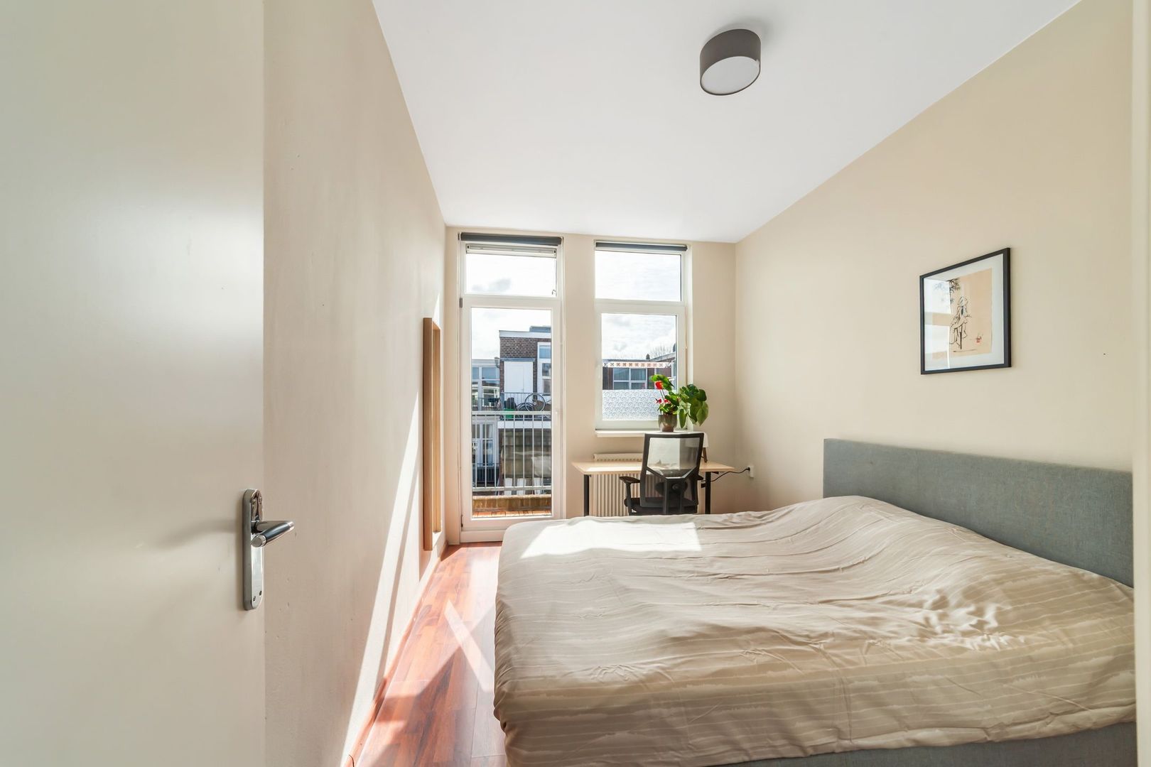 Ohmstraat 34, Den Haag foto-17 blur