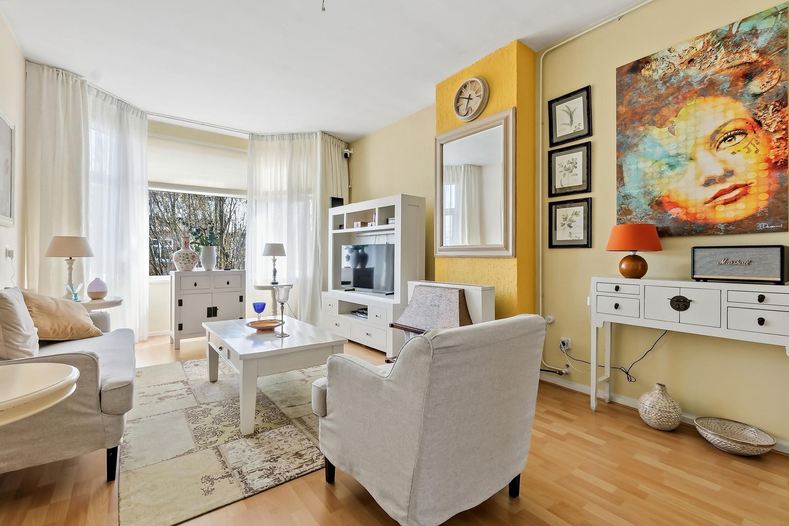 Mient 589, Den Haag foto-1 blur