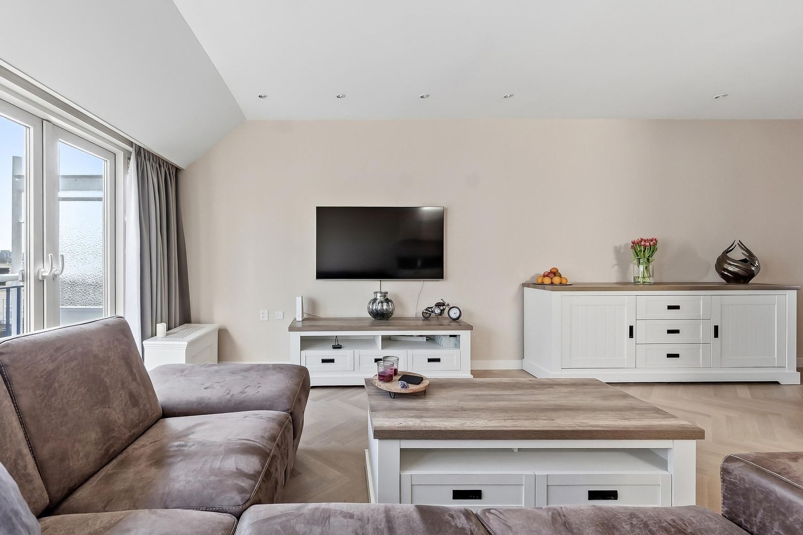 Vierloper 11, Den Haag foto-5 blur