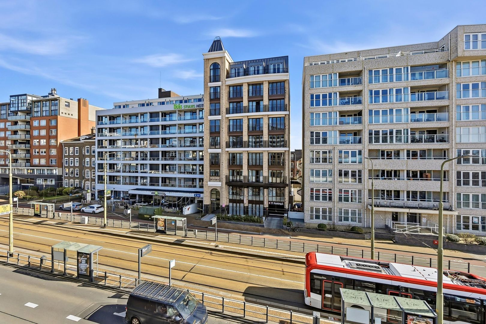 Vierloper 11, Den Haag foto-18 blur