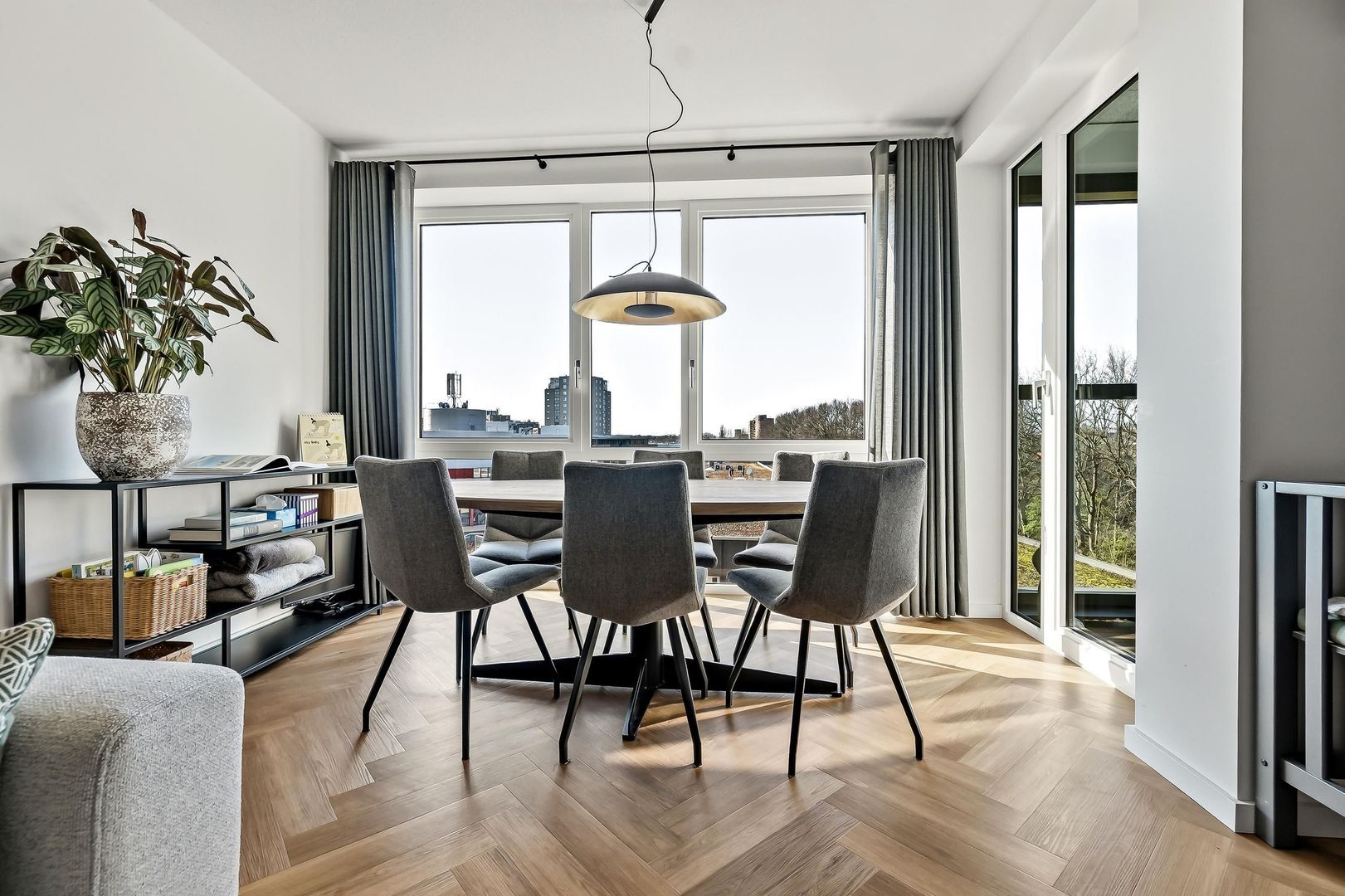 Ananasweg 32, Leiden foto-3 blur