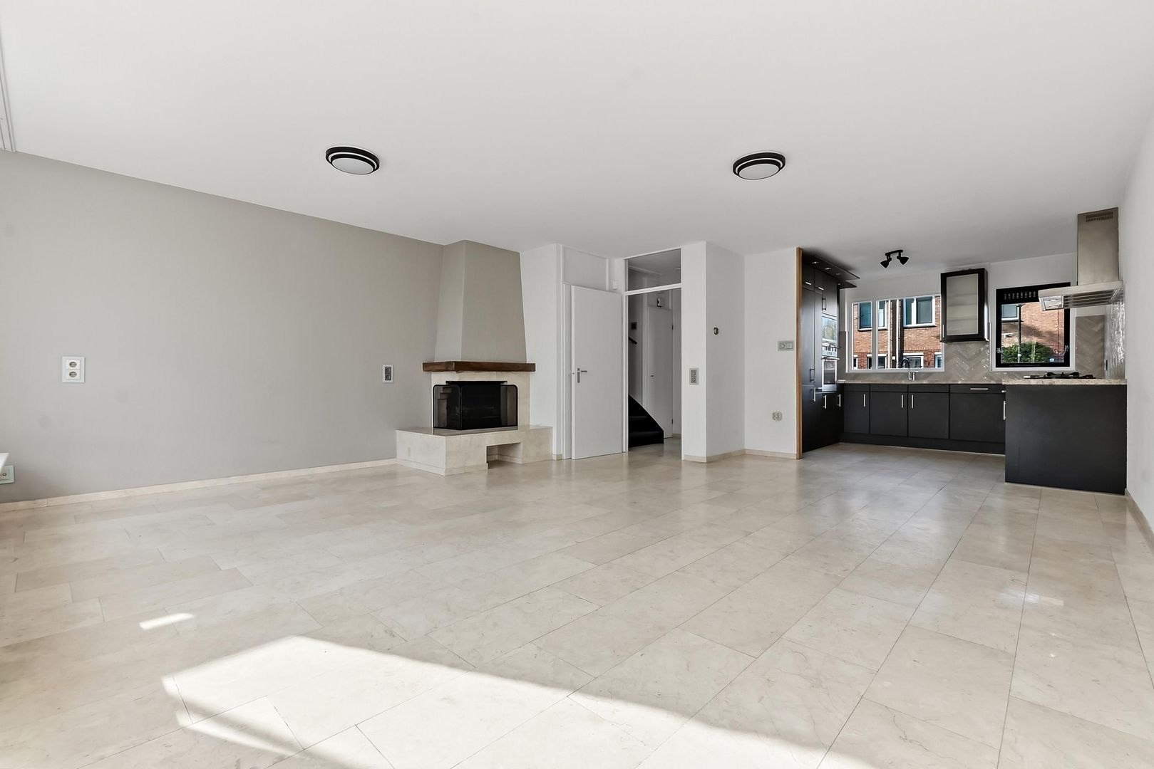 Burgemeester Cochiuslaan 3, Rijswijk foto-11 blur