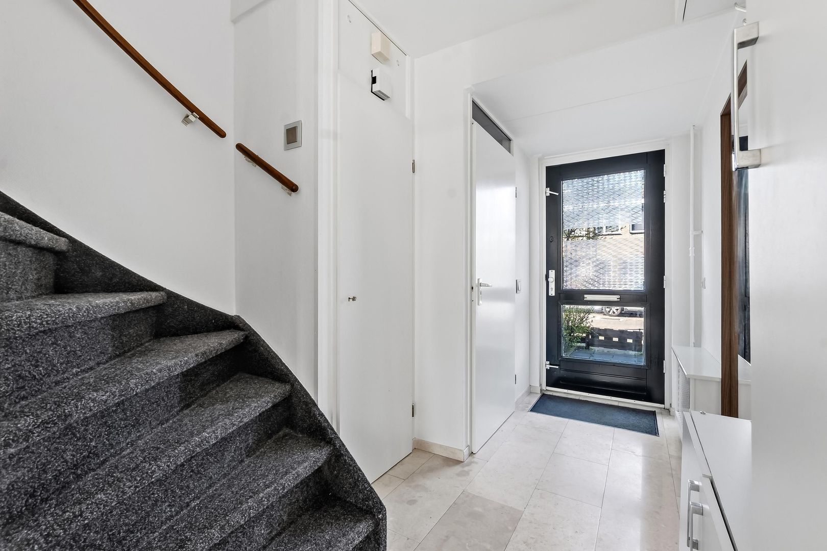 Burgemeester Cochiuslaan 3, Rijswijk foto-6 blur