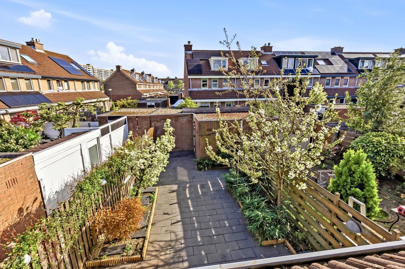 Burgemeester Cochiuslaan 3, Rijswijk foto-42 blur