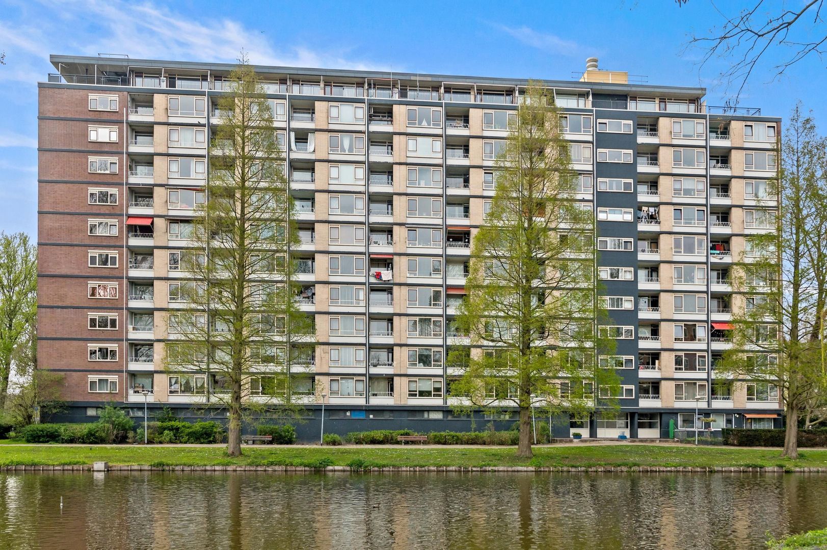 Burgemeester Van Haarenlaan 1424, Schiedam foto-0 blur