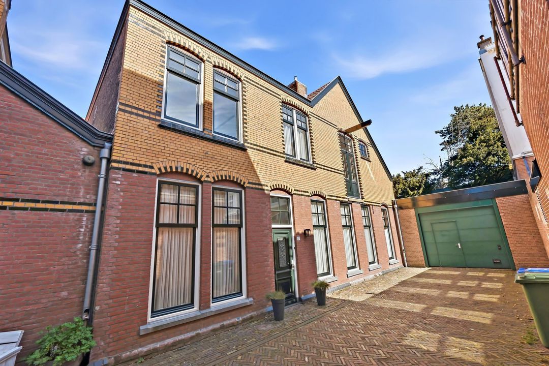 Johan van Oldenbarneveltlaan 53, Den Haag