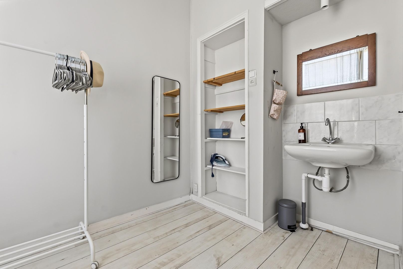 Edisonstraat 60 A, Den Haag foto-24 blur