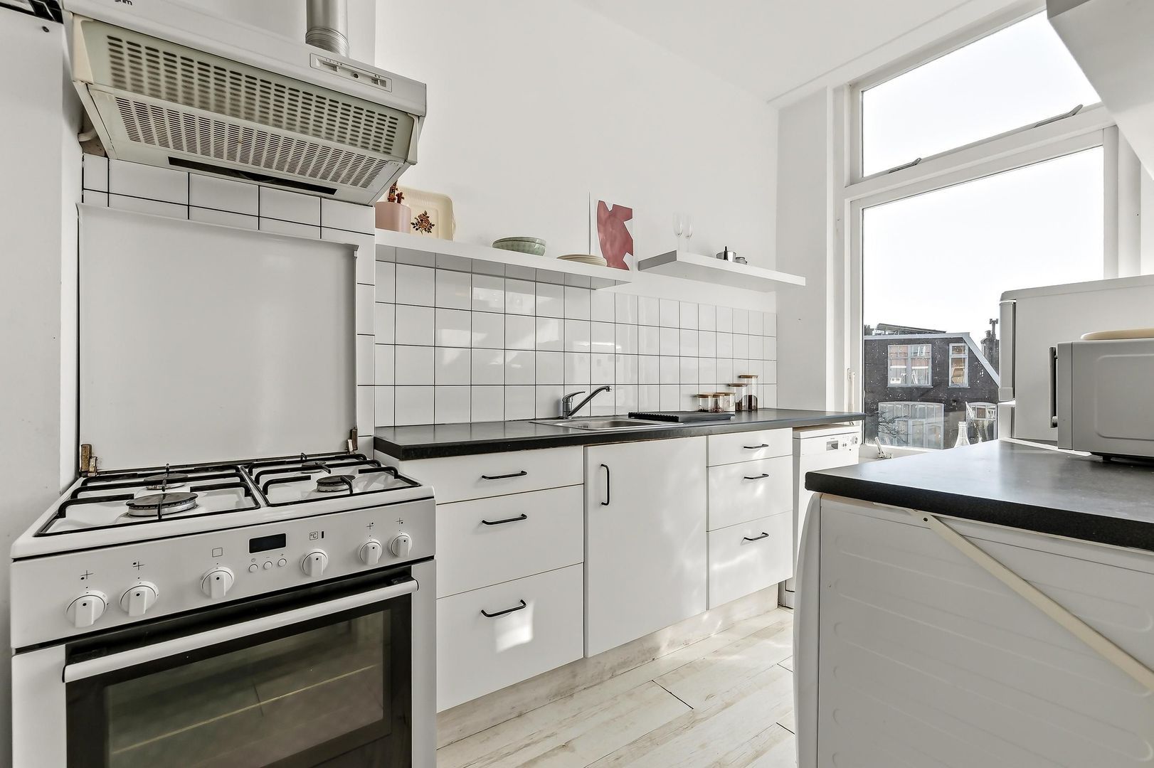 Edisonstraat 60 A, Den Haag foto-26 blur