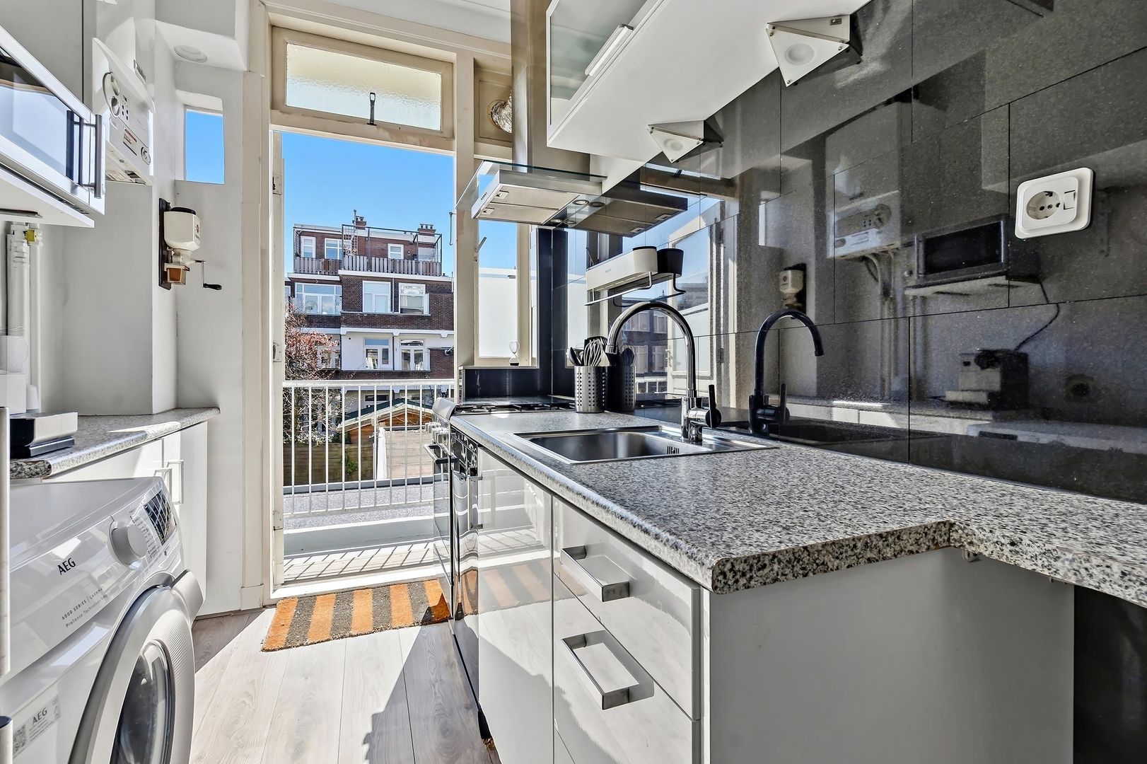 Vlierboomstraat 602, Den Haag foto-10 blur