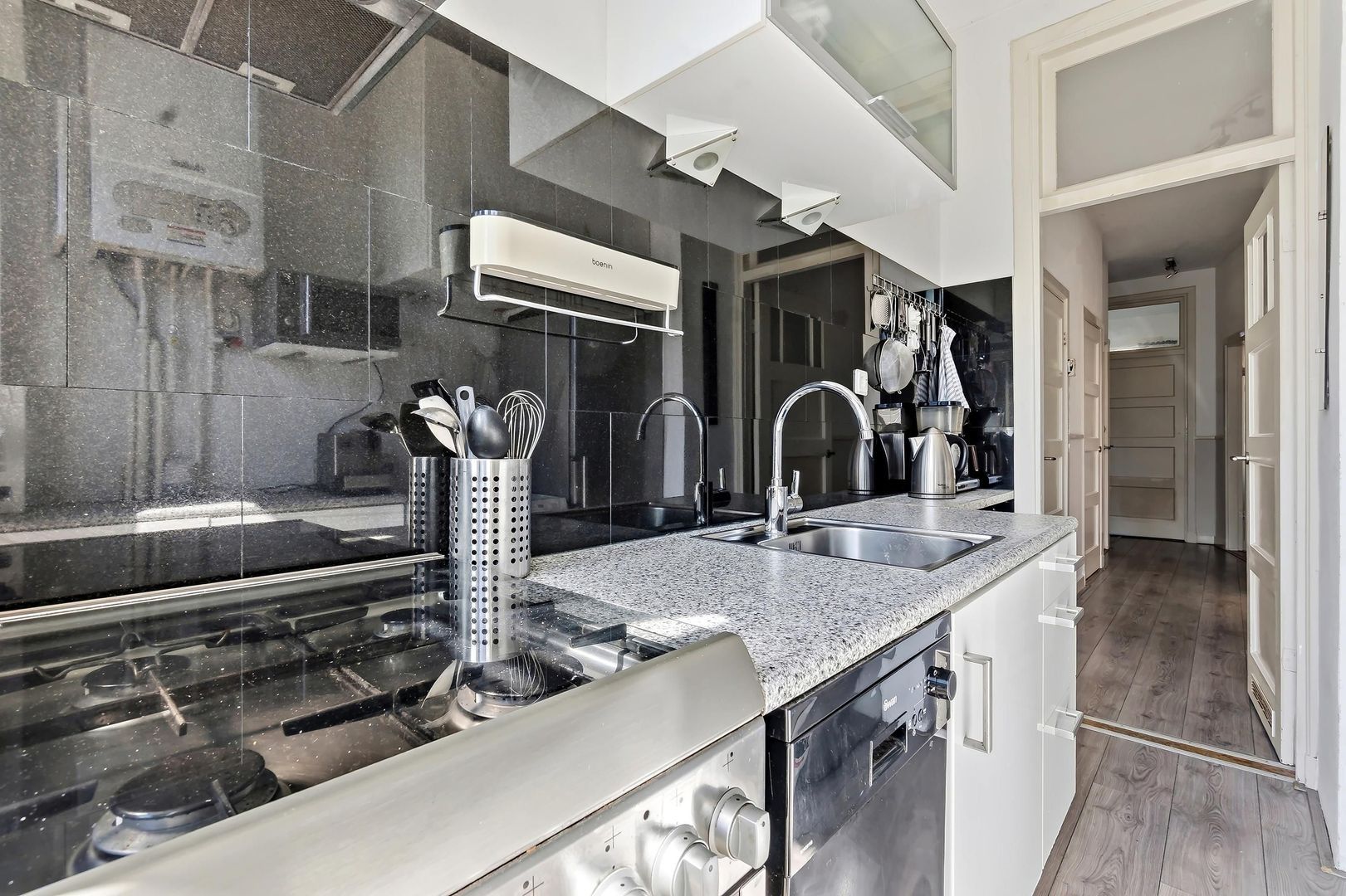 Vlierboomstraat 602, Den Haag foto-12 blur