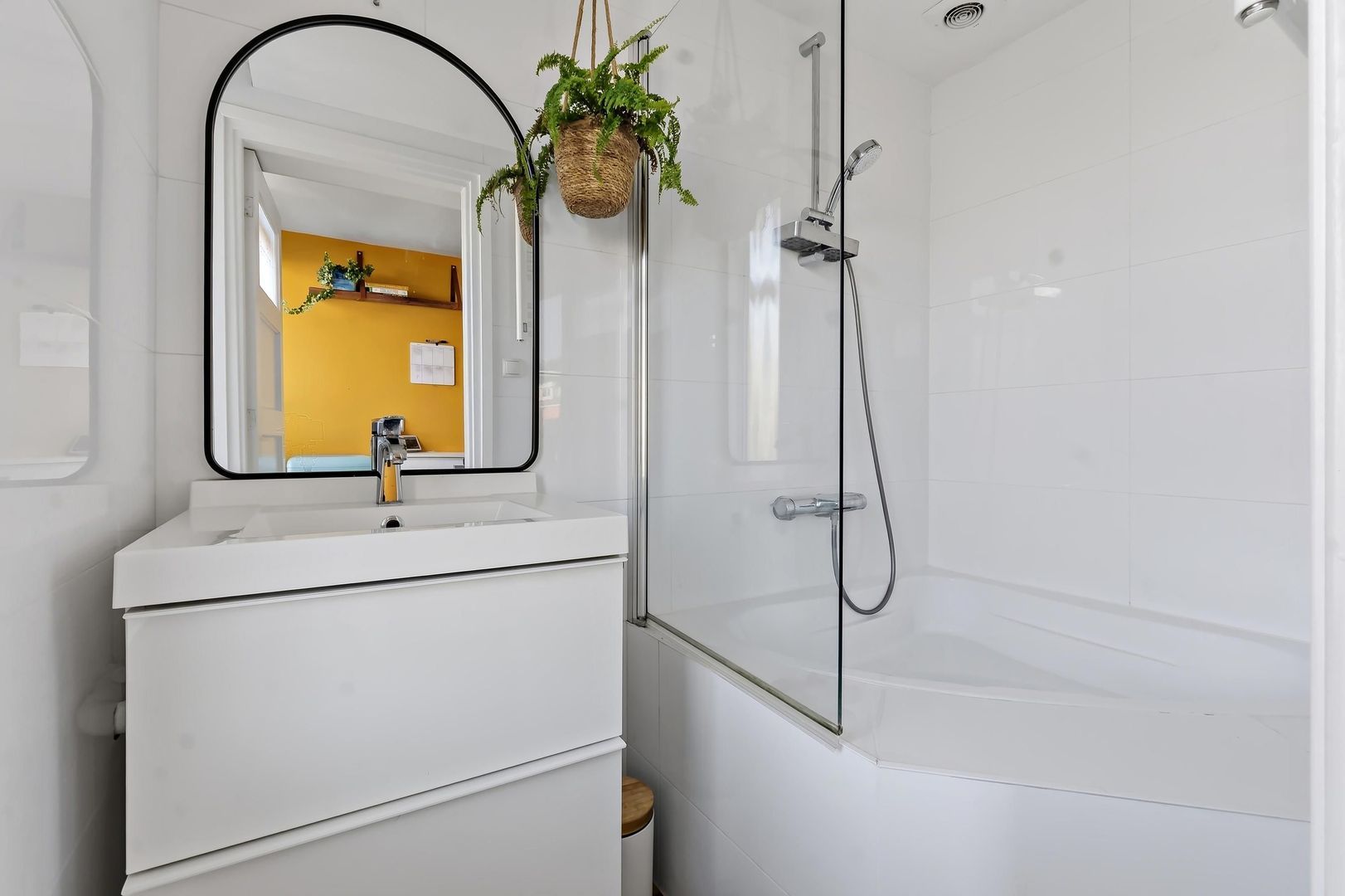 Leyweg 432, Den Haag foto-16 blur