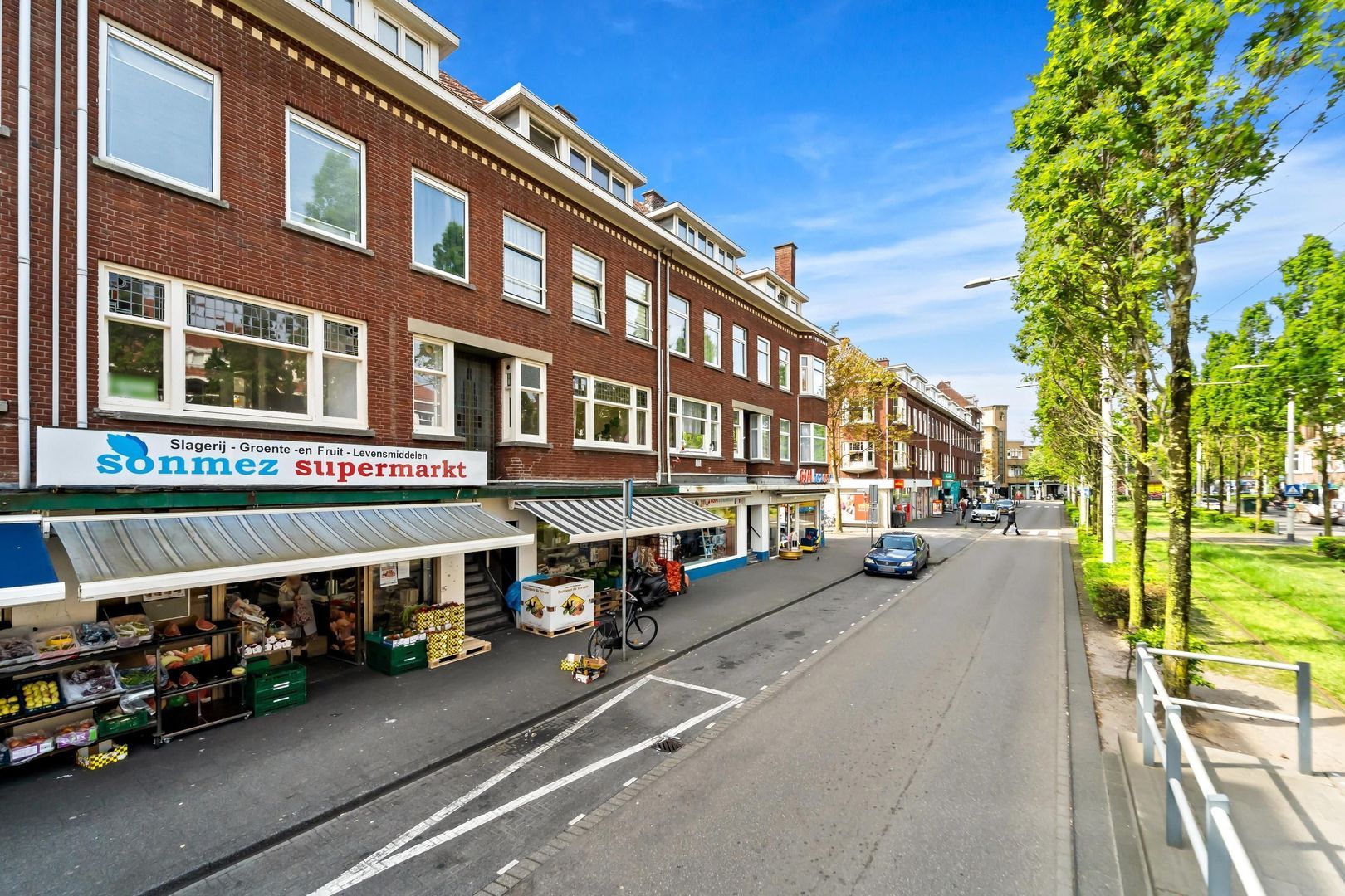 Dierenselaan 136, Den Haag foto-17 blur