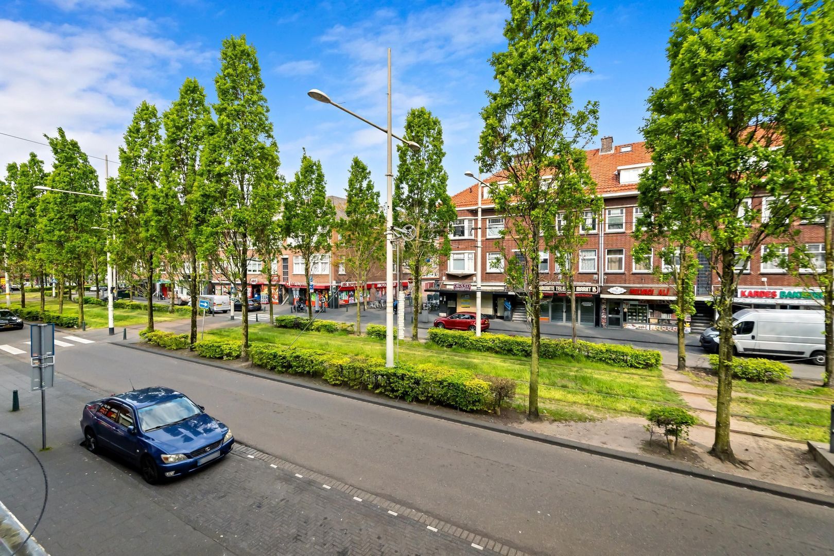 Dierenselaan 136, Den Haag foto-19 blur