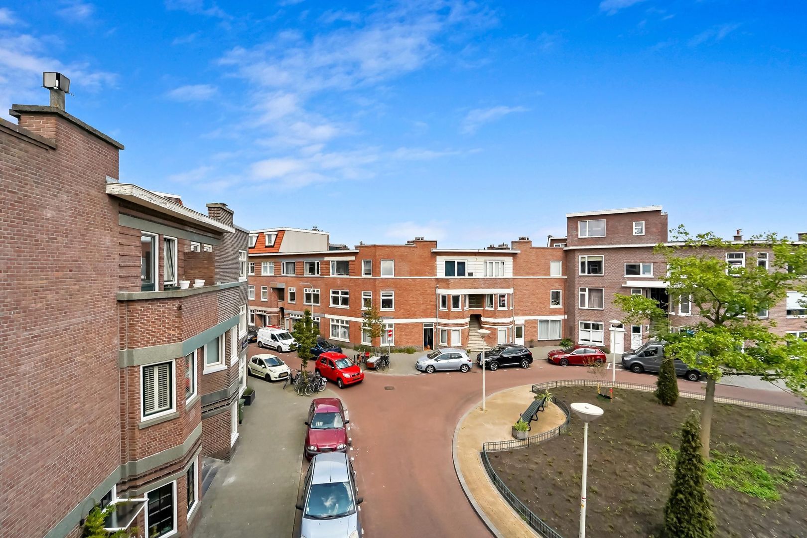 2e Joan Maetsuyckerstraat 225, Den Haag foto-8 blur