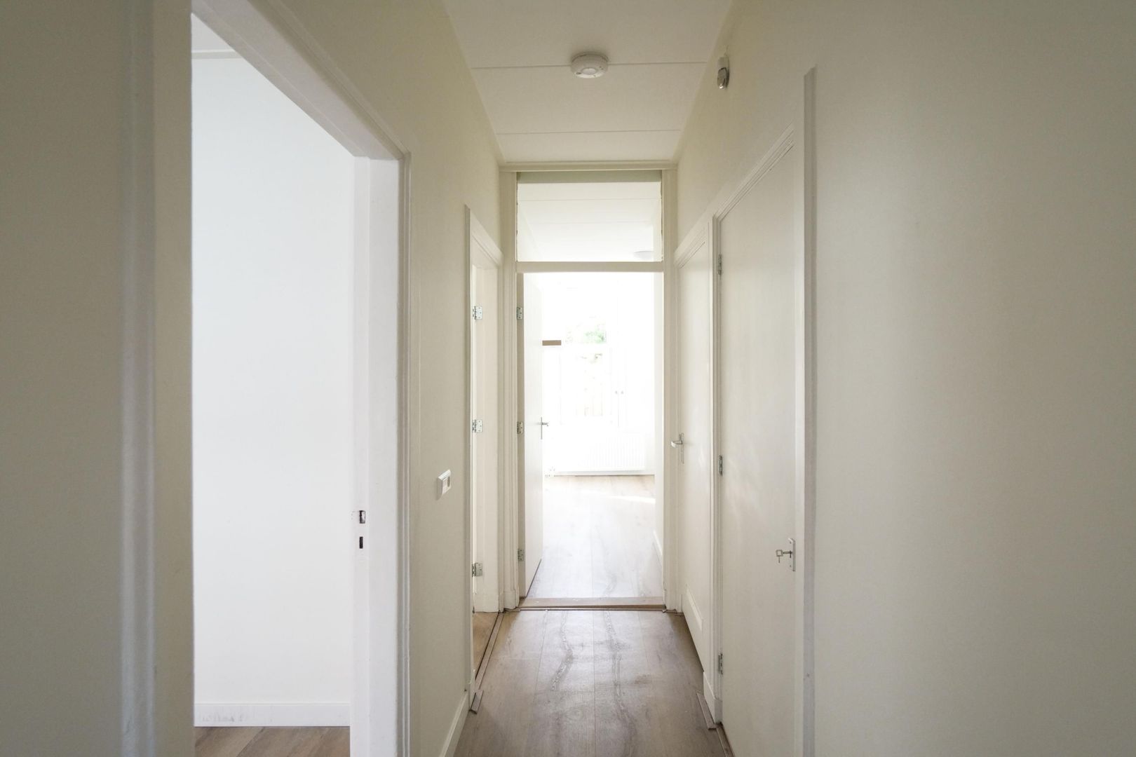 Fahrenheitstraat 59, Den Haag foto-9 blur