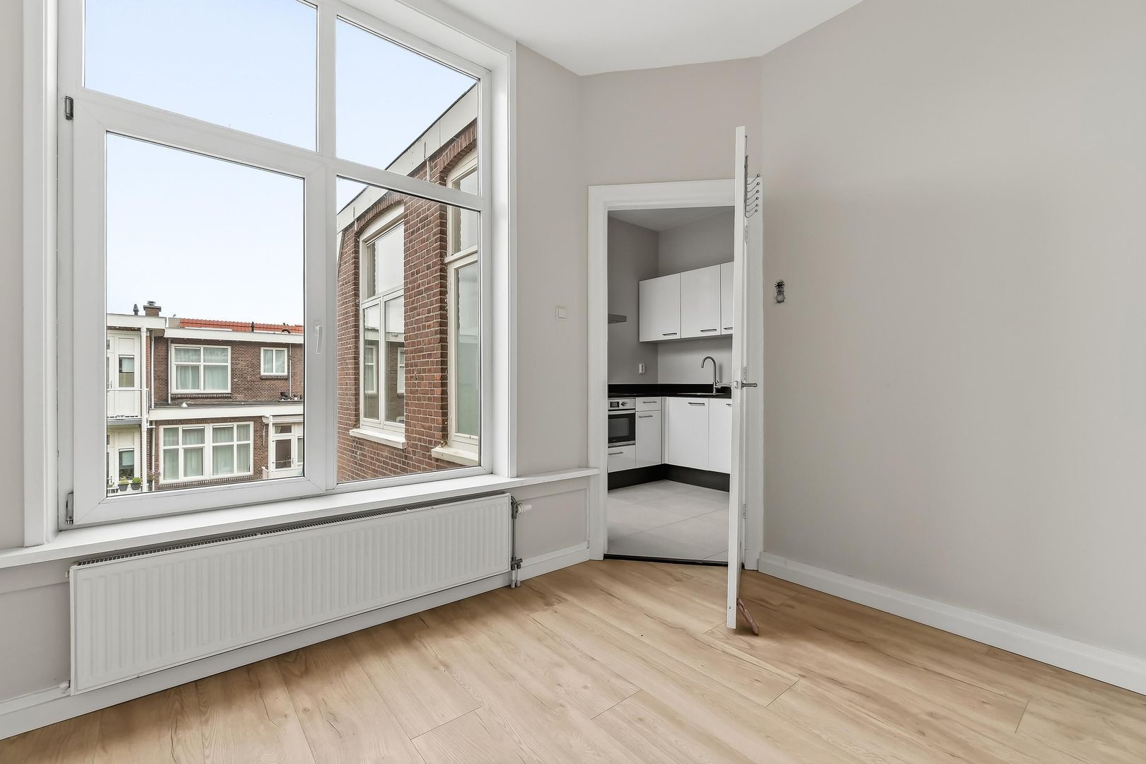 Johannes Camphuijsstraat 78, Den Haag foto-16 blur