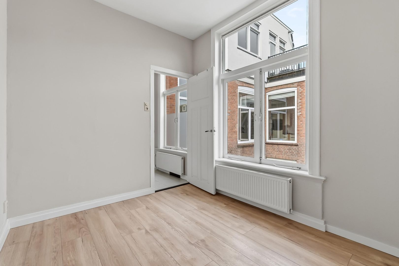 Johannes Camphuijsstraat 78, Den Haag foto-22 blur