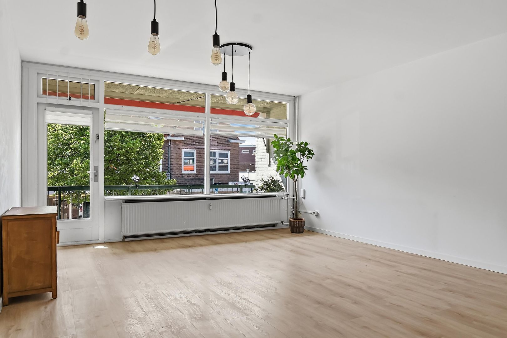 Loosduinse Hoofdstraat 217, Den Haag foto-1 blur