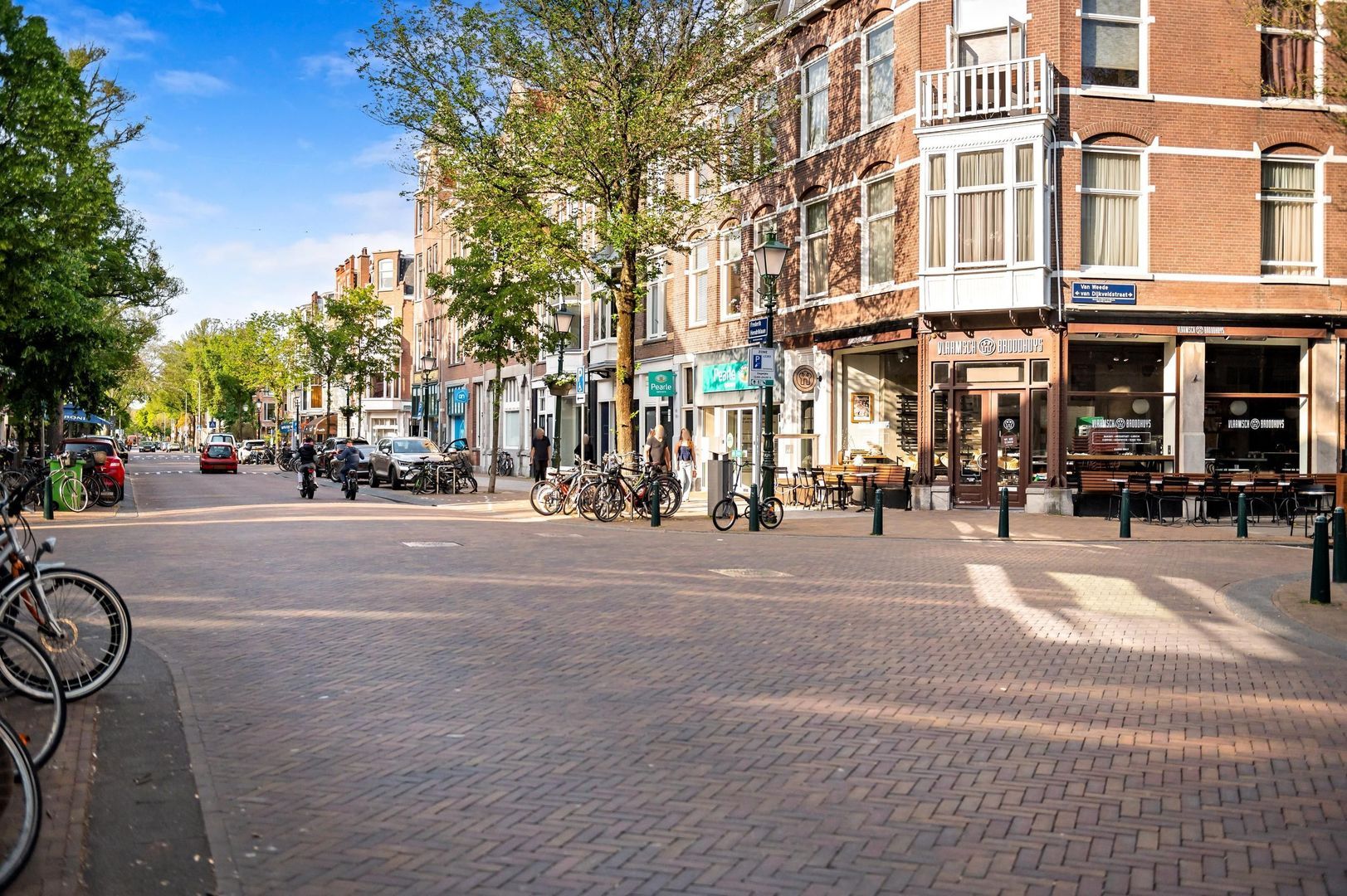 Van Weede van Dijkveldstraat 26, Den Haag foto-53 blur