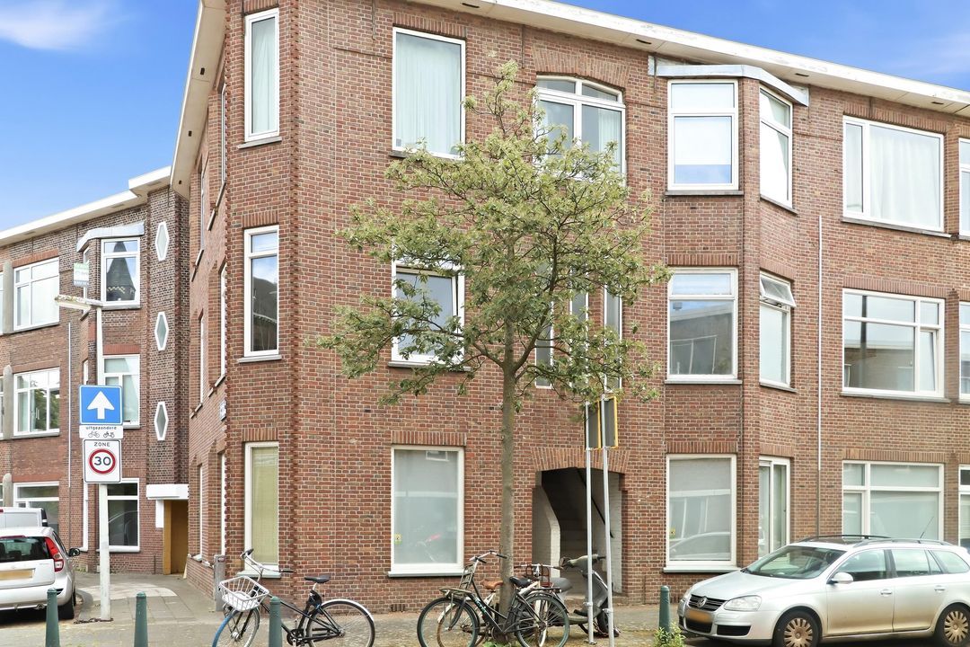 Kamperfoeliestraat 273, Den Haag