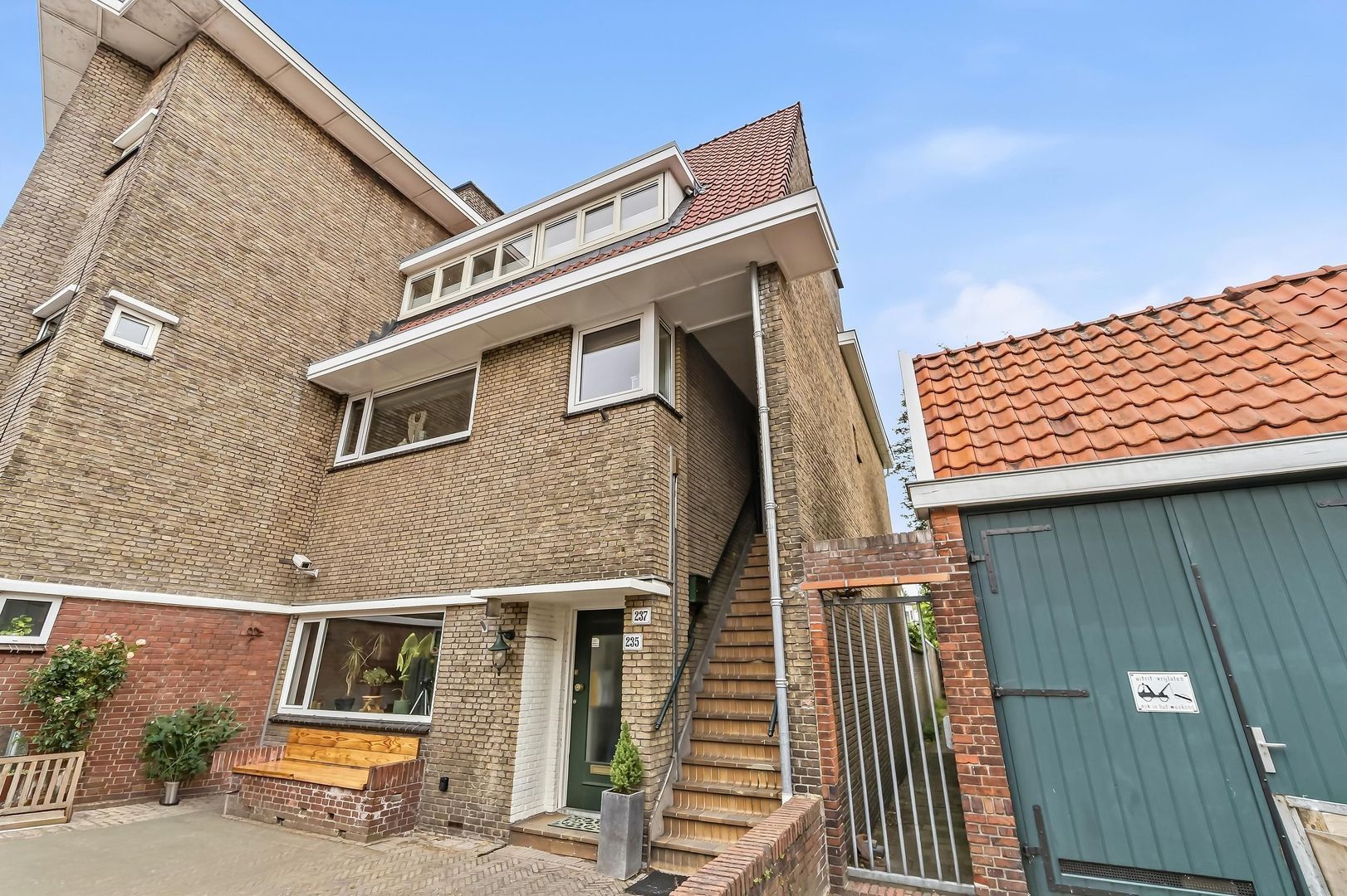 van Naeltwijckstraat 237, Voorburg foto-59 blur