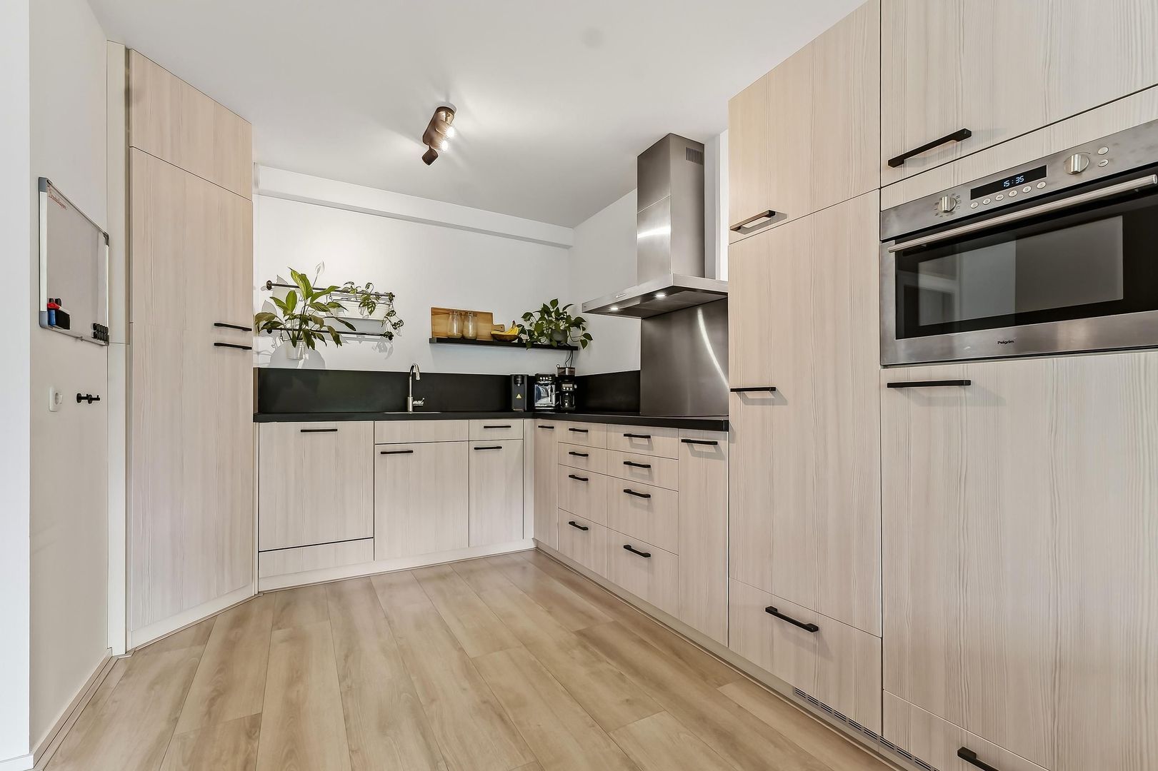 Merelstraat 69, Leiderdorp foto-15 blur