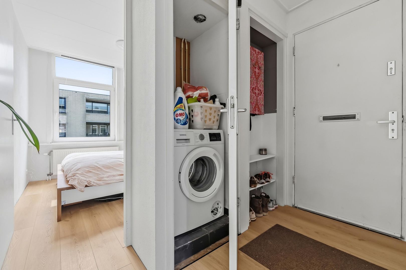 Pluvierstraat 425, Den Haag foto-19 blur