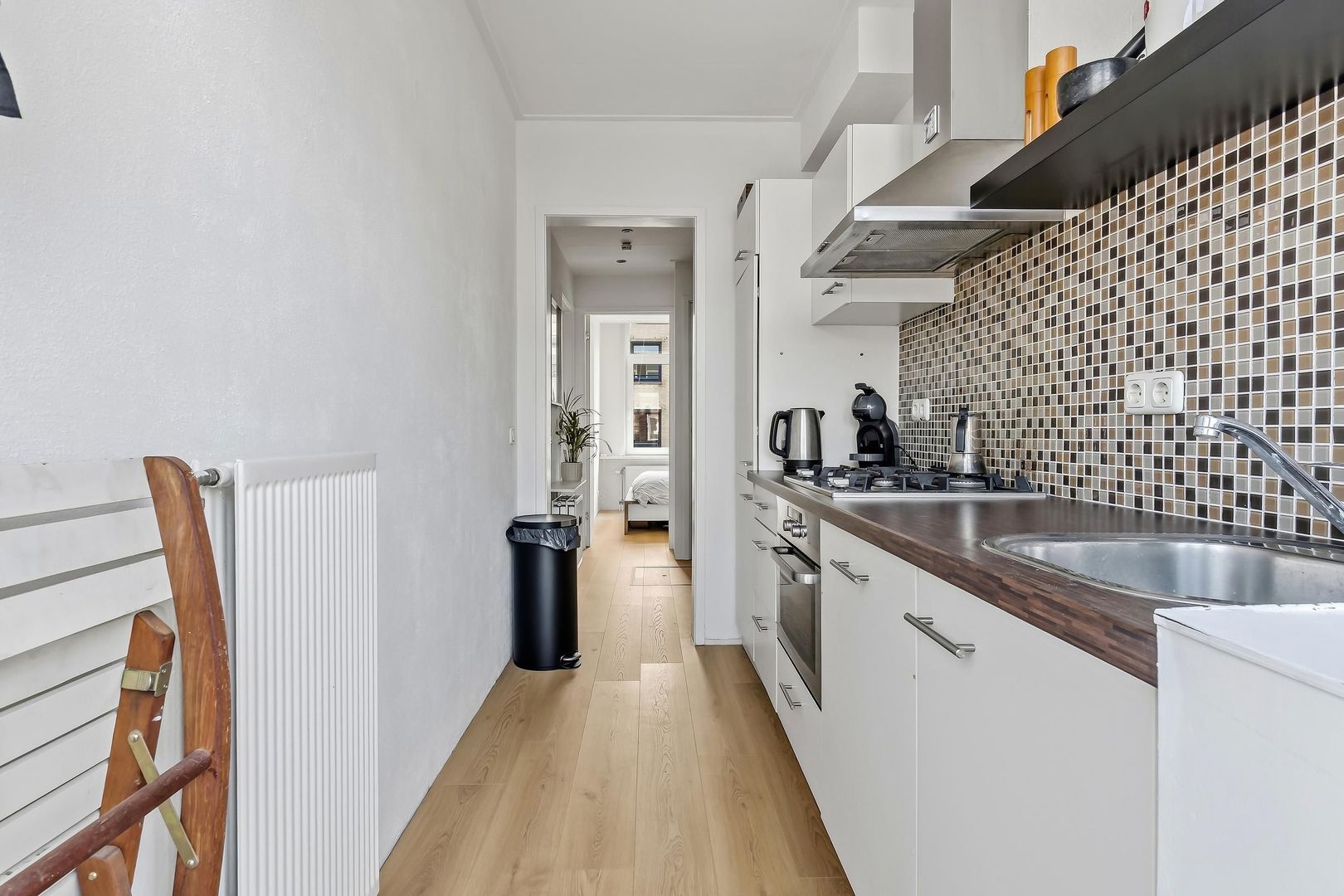 Pluvierstraat 425, Den Haag foto-24 blur