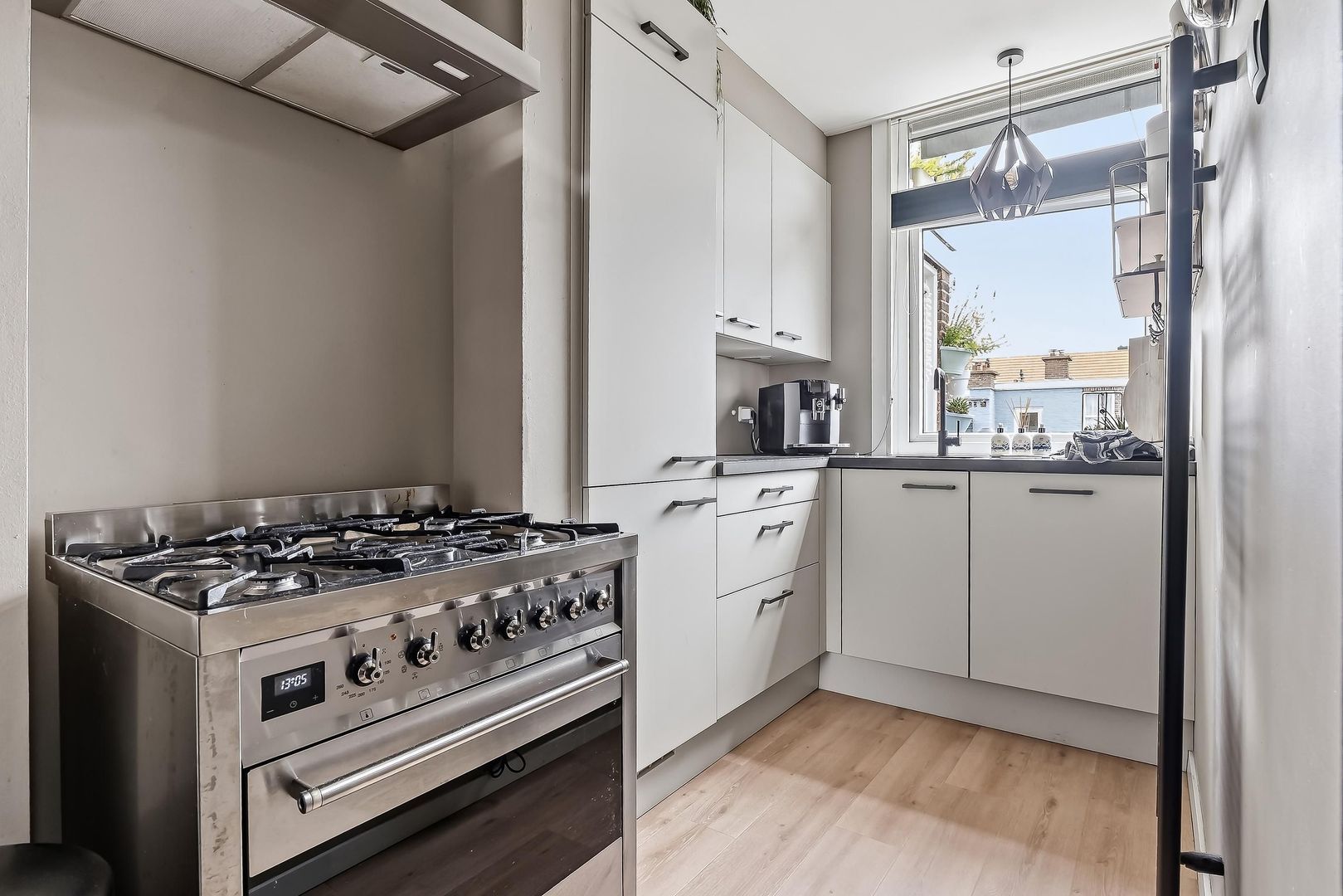 Laurierstraat 91, Den Haag foto-10 blur