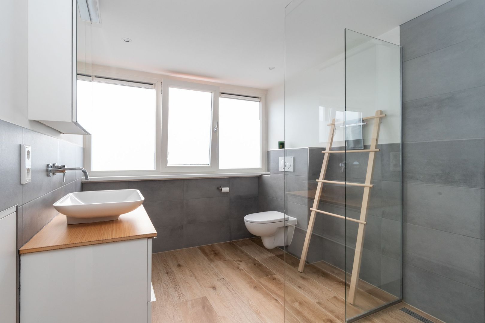 Admiraal de Ruyterlaan 121, Hilversum foto-13 blur