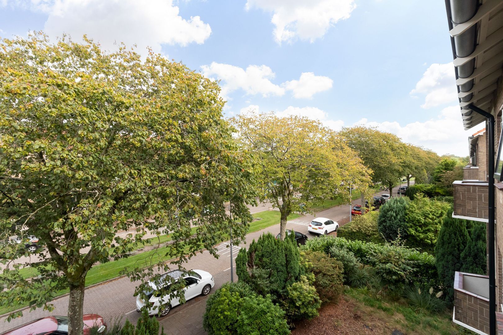 Admiraal de Ruyterlaan 121, Hilversum foto-18 blur