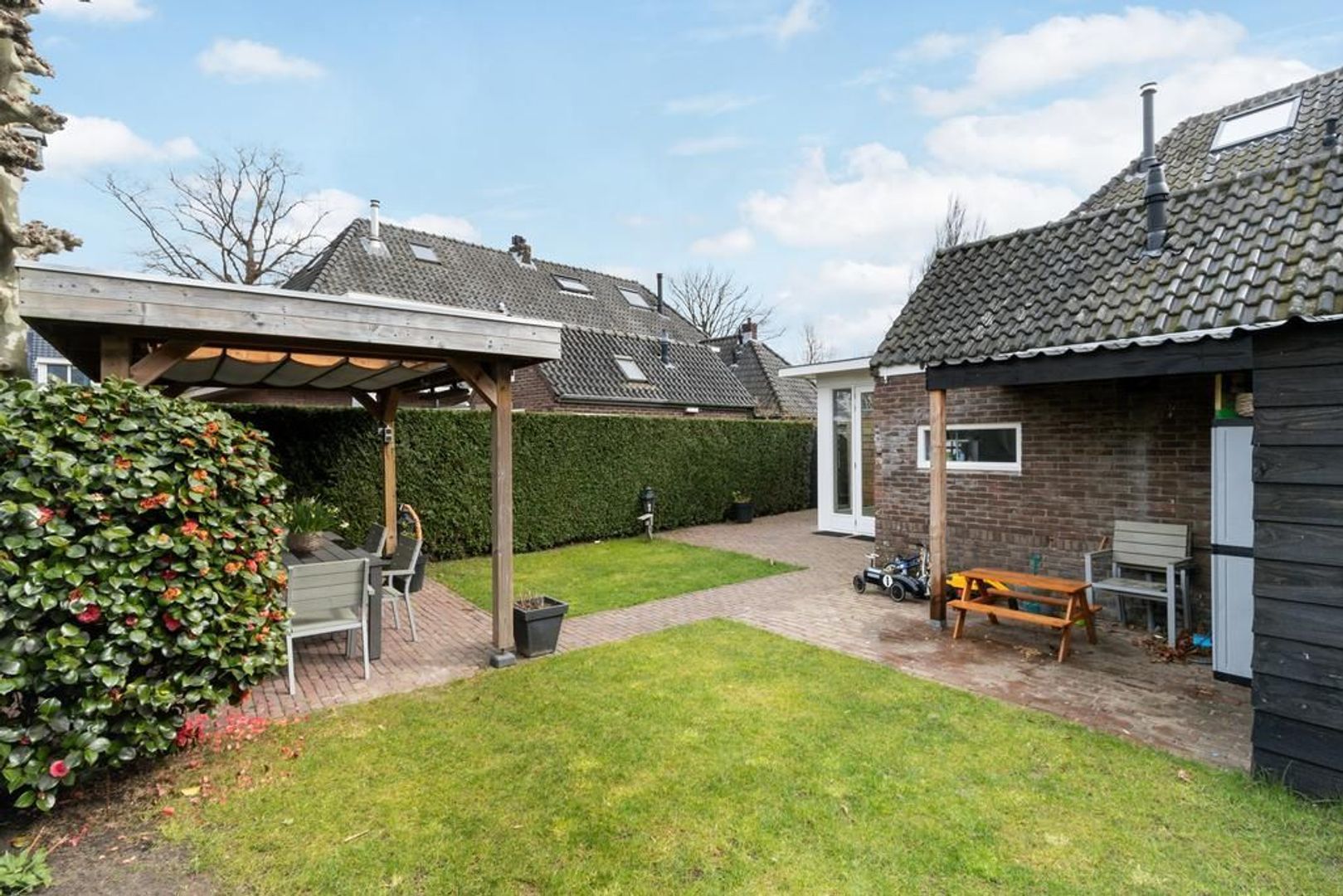 Kortenaerstraat 2, Huizen foto-24 blur